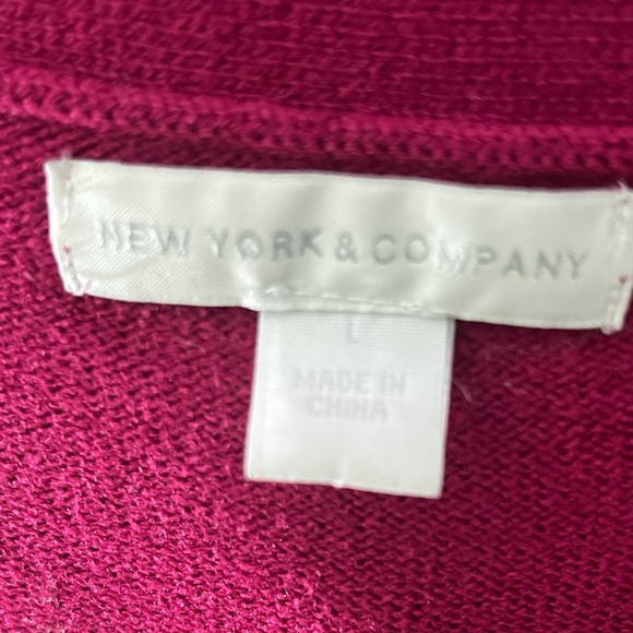 New York & Company Burgundy and Orange Argyle Sweater-Size Large - Picture 3 of 4